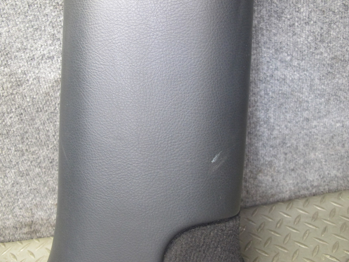 04-06 Lexus UCF30L LS430 Left & Right Lower Center B Pillar Trim Cover Panel OEM