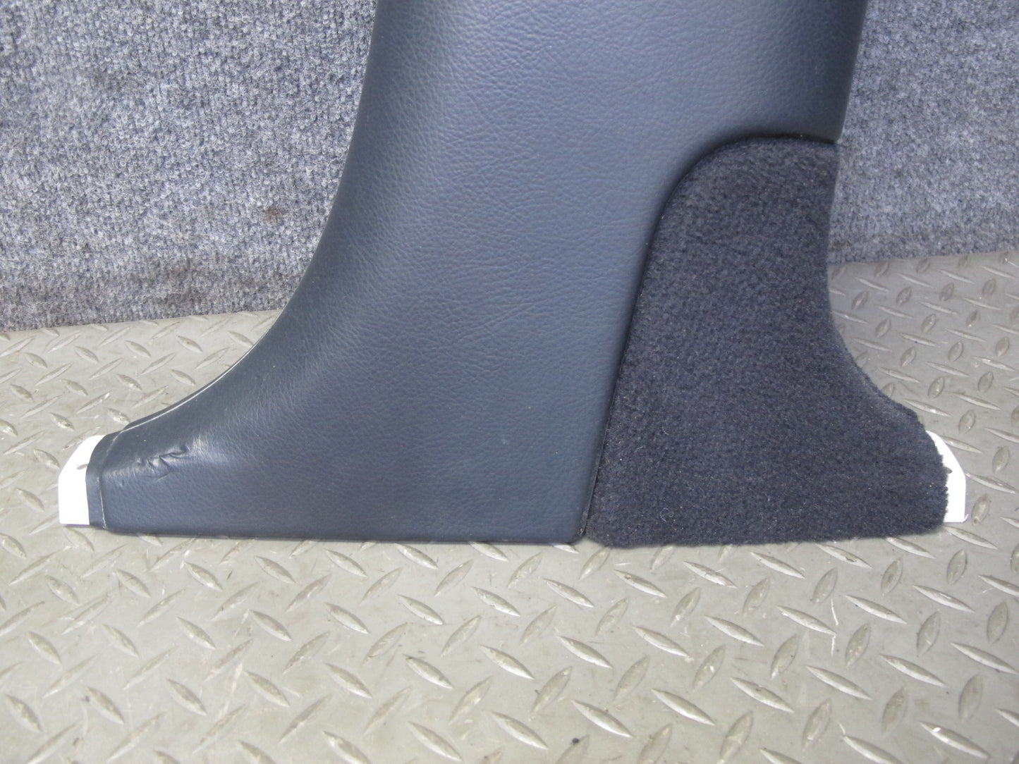 04-06 Lexus UCF30L LS430 Left & Right Lower Center B Pillar Trim Cover Panel OEM