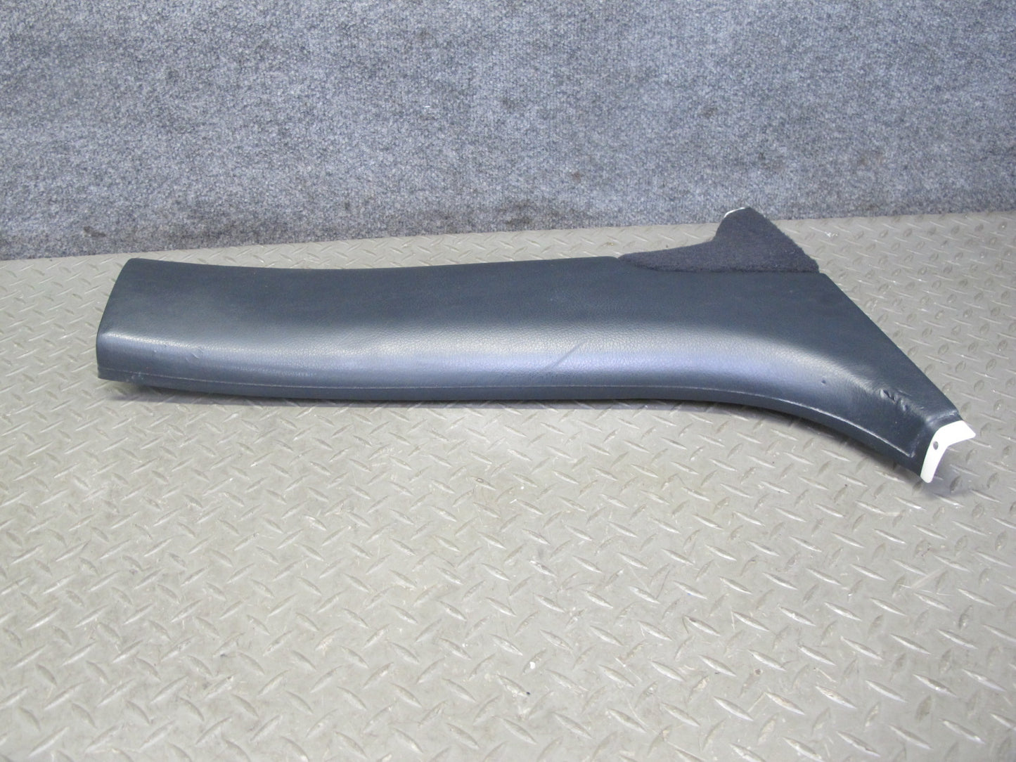 04-06 Lexus UCF30L LS430 Left & Right Lower Center B Pillar Trim Cover Panel OEM