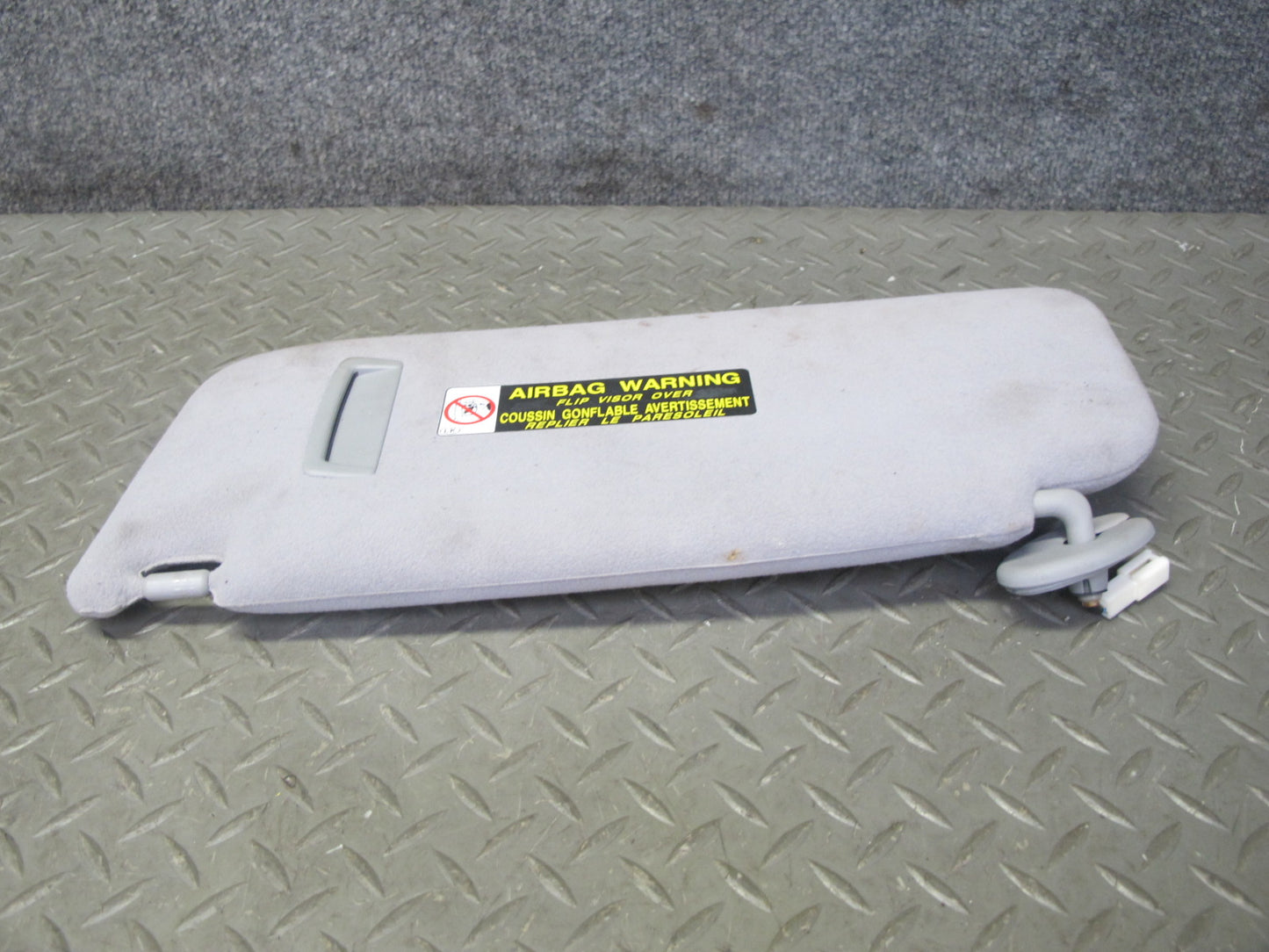 01-06 Lexus UCF30L LS430 Set of 2 Front Left & Right Sun Visor OEM