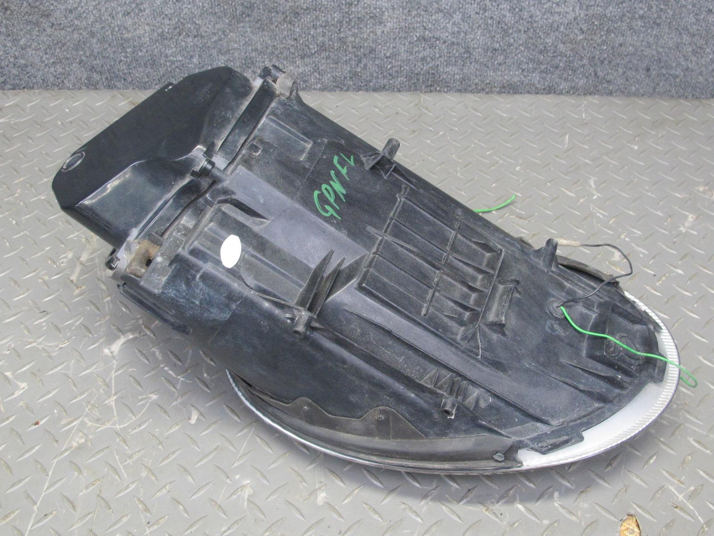 2005-2008 Porsche 911 997 Sonar Front Left Xenon Headlight Lamp