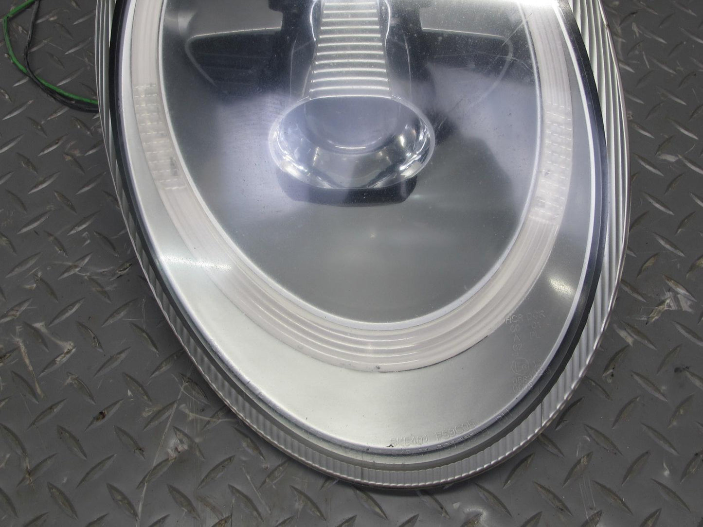 2005-2008 Porsche 911 997 Sonar Front Right Xenon Headlight Lamp