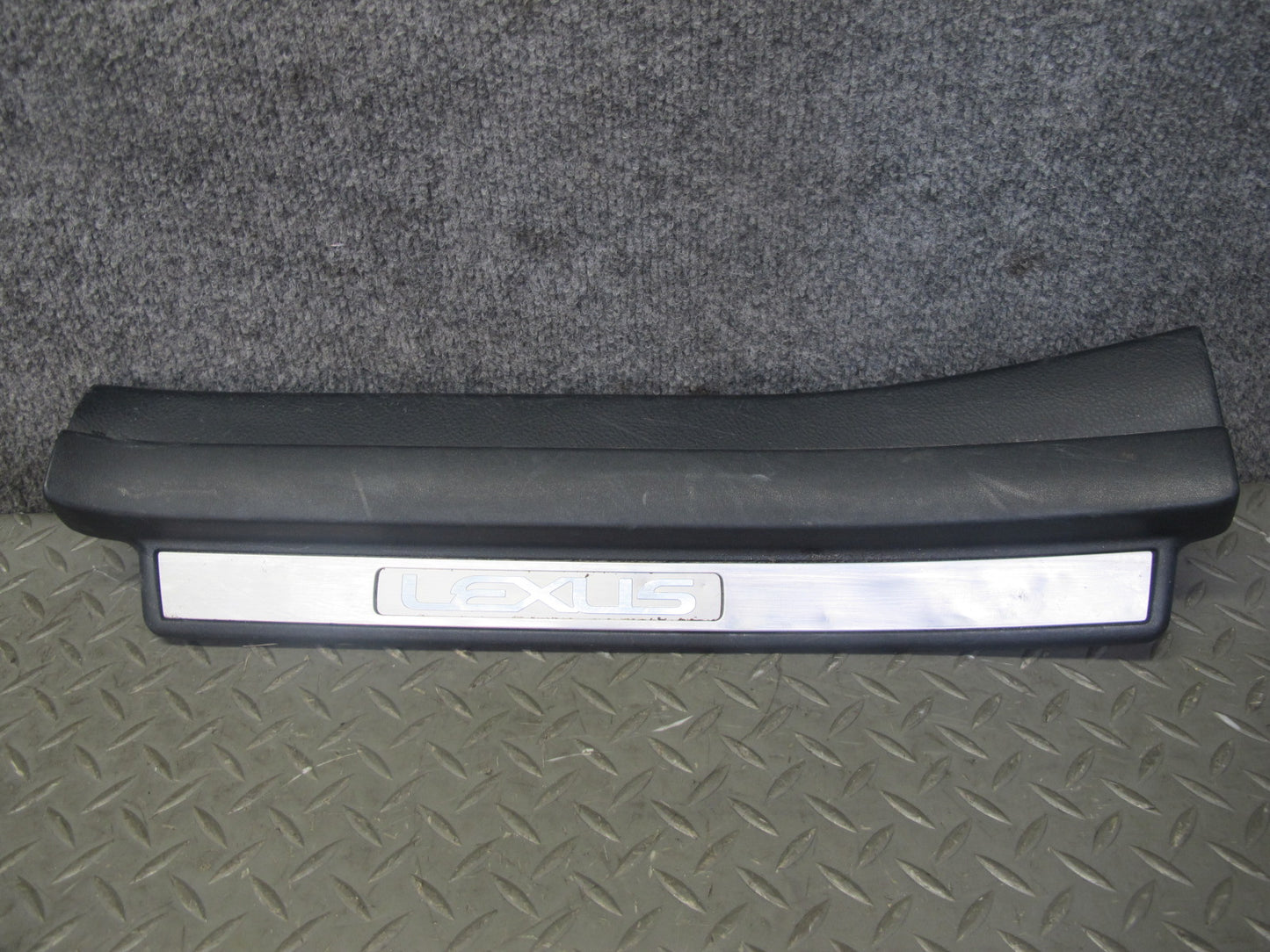 01-06 Lexus UCF30L LS430 Set of 2 Rear Door Scuff Sill Plate Trim Panel OEM