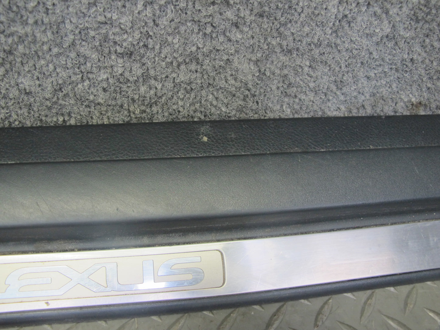 01-06 Lexus UCF30L LS430 Set of 2 Front Door Scuff Sill Plate Trim Panel OEM
