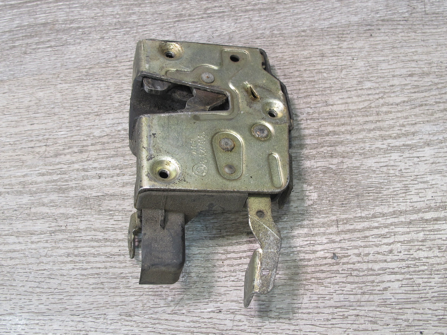 87-89 BMW E30 Coupe Convertible Front Left Door Lock Latch Actuator 1906729 OEM