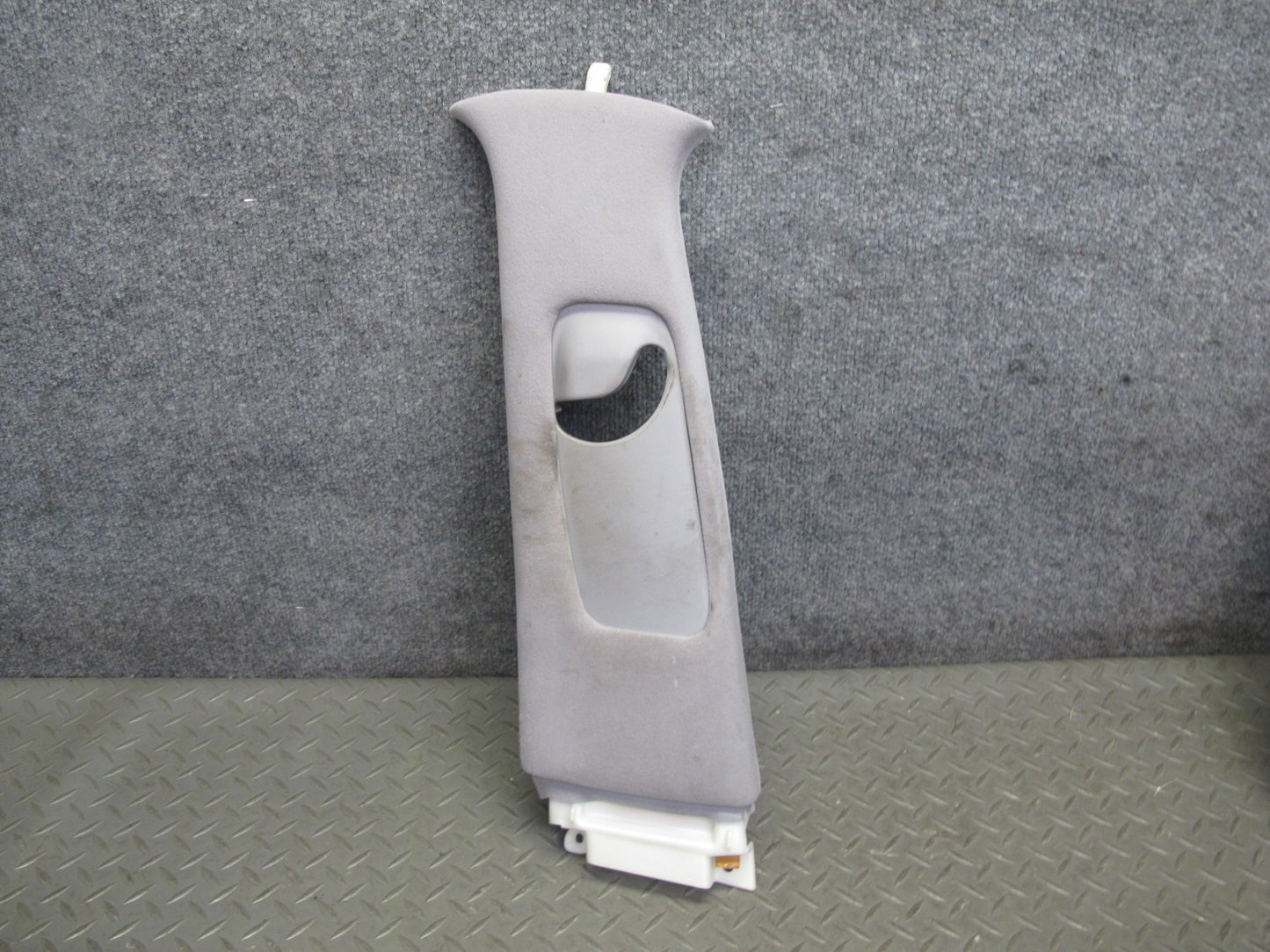 04-06 Lexus UCF30L LS430 Left & Right Upper Center B Pillar Trim Cover Panel OEM