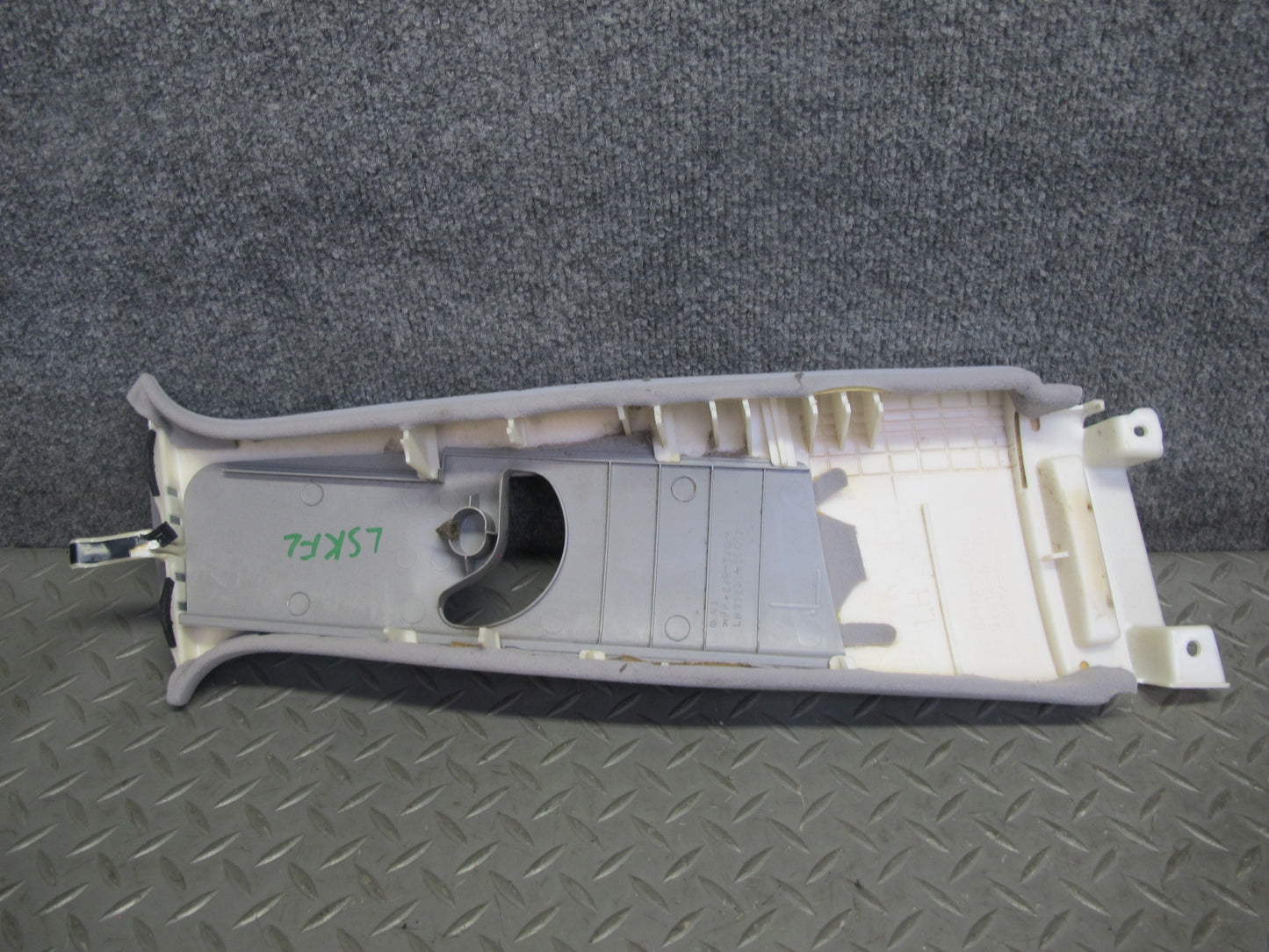 04-06 Lexus UCF30L LS430 Left & Right Upper Center B Pillar Trim Cover Panel OEM