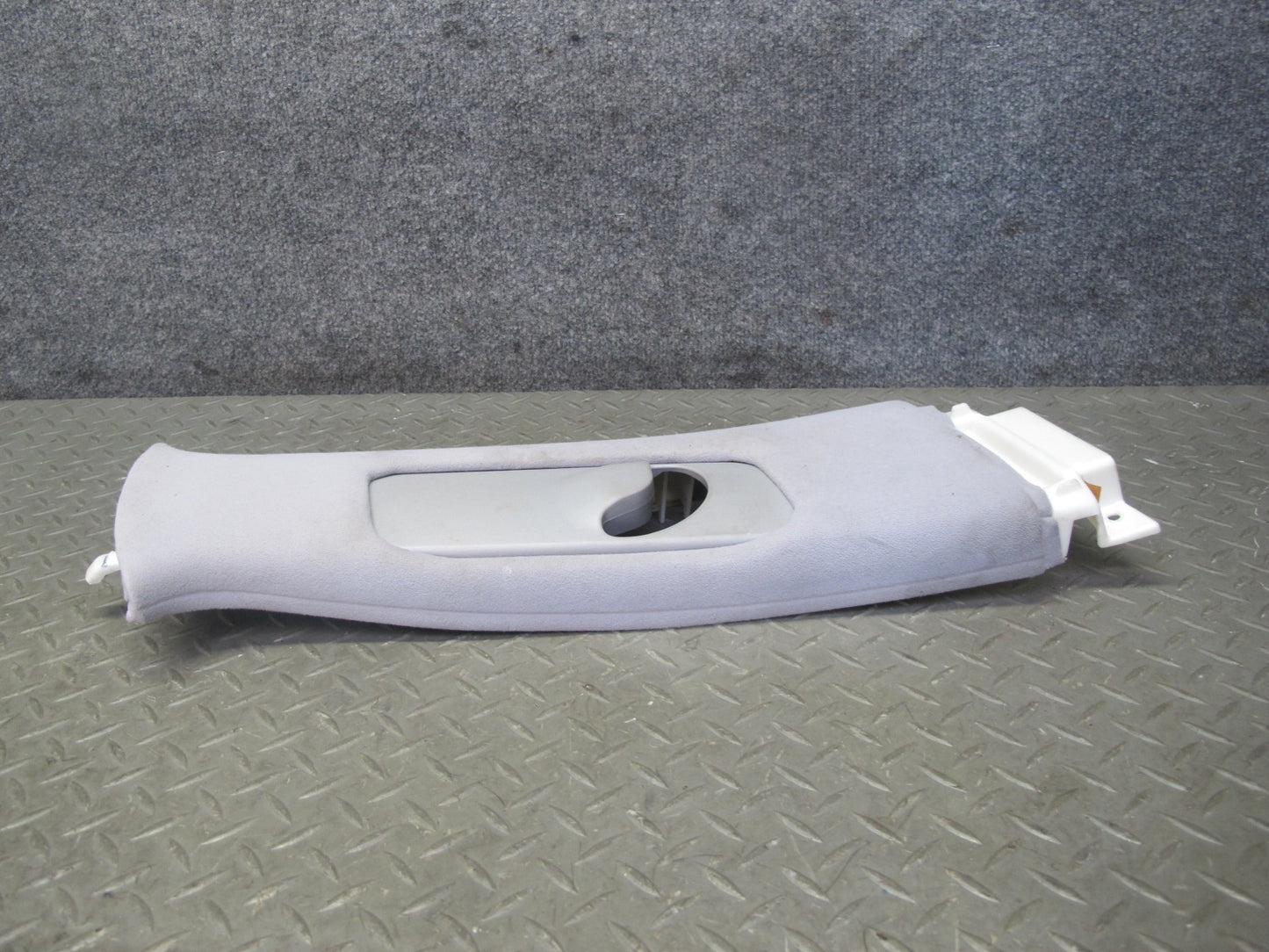 04-06 Lexus UCF30L LS430 Left & Right Upper Center B Pillar Trim Cover Panel OEM