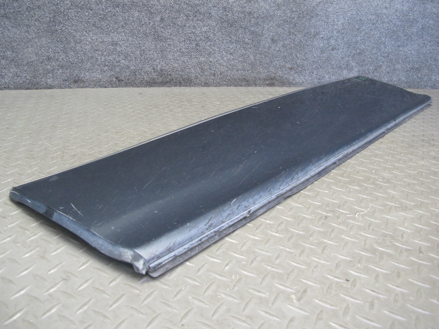 04-06 Lexus UCF30L LS430 Left Fender Door Lower Exterior Molding Trim Set OEM