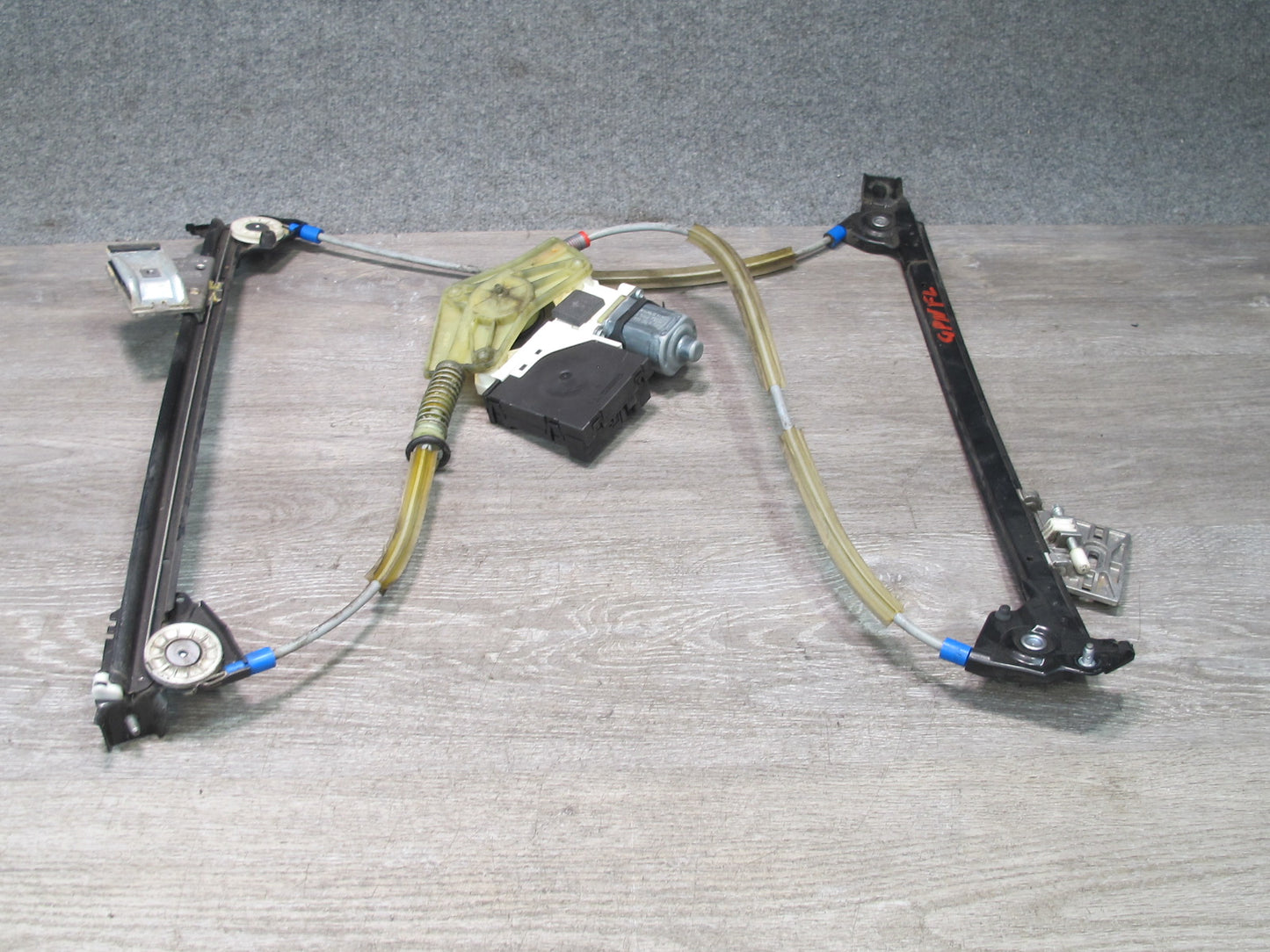 2005-2012 Porsche 911 997 Left Door Window Regulator w Motor 99762418102