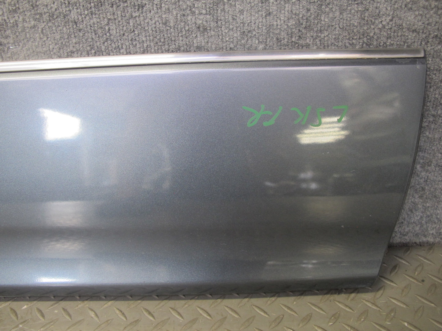 04-06 Lexus UCF30L LS430 Right Fender Door Lower Exterior Molding Trim Set OEM