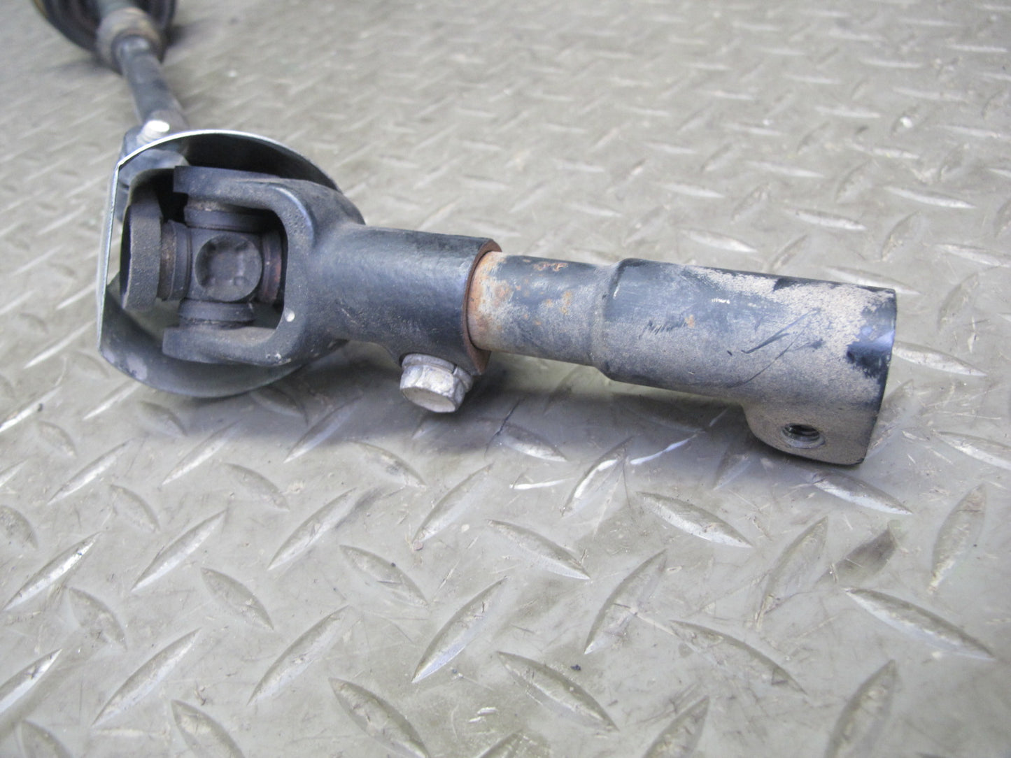 01-06 Lexus UCF30L LS430 Steering Column Lower U Joint Shaft OEM