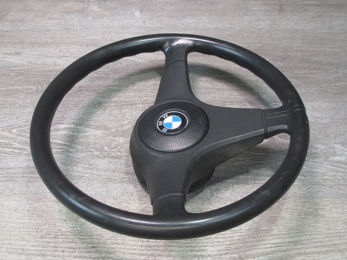 87-91 BMW E30 3-SERIES 3 Spoke Sport Leather Steering w Horn Button OEM