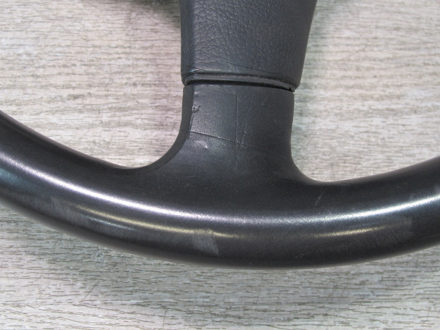 87-91 BMW E30 3-SERIES 3 Spoke Sport Leather Steering w Horn Button OEM