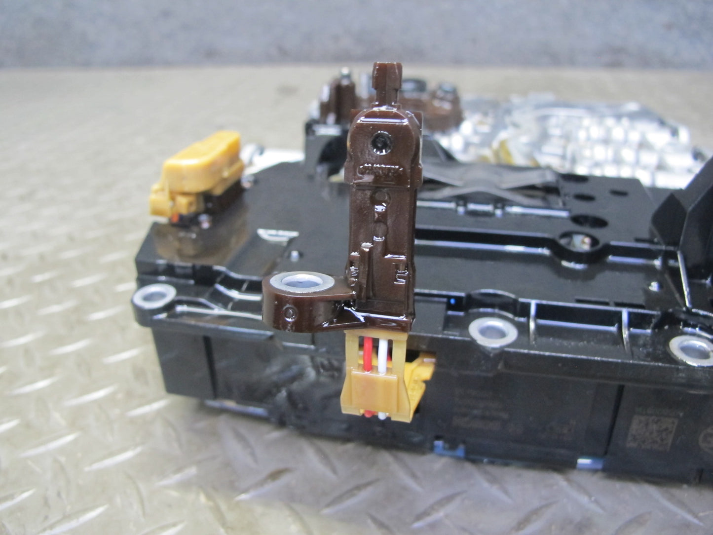 2014-2018 BMW F15 X5 4.4L 8HP-70z Transmission Valve Body Mechatronic 8632170