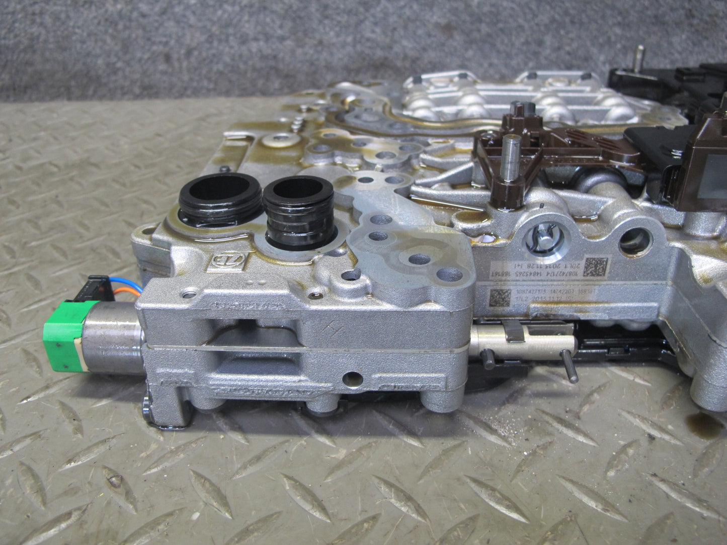 2014-2018 BMW F15 X5 4.4L 8HP-70z Transmission Valve Body Mechatronic 8632170