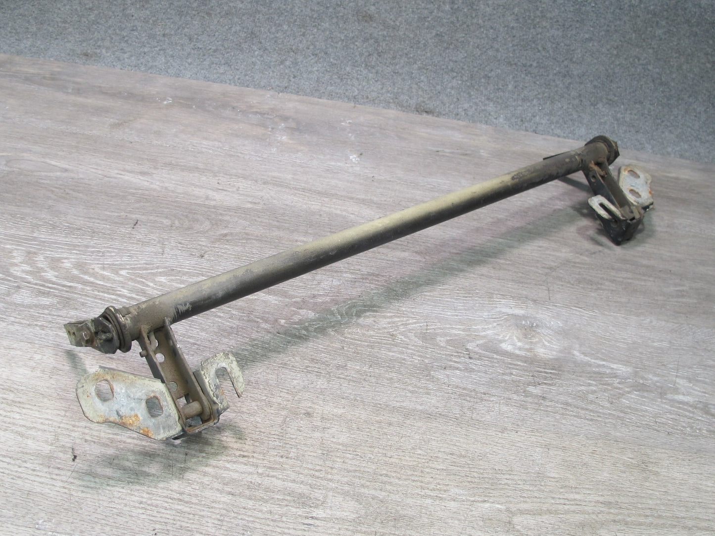 84-91 BMW E30 3-SERIES Hood Support Hinge Bracket Bar Joint OEM