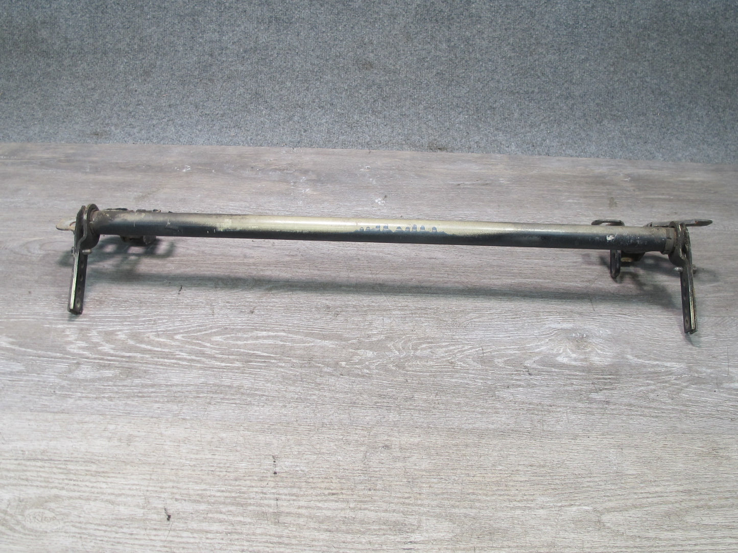 84-91 BMW E30 3-SERIES Hood Support Hinge Bracket Bar Joint OEM