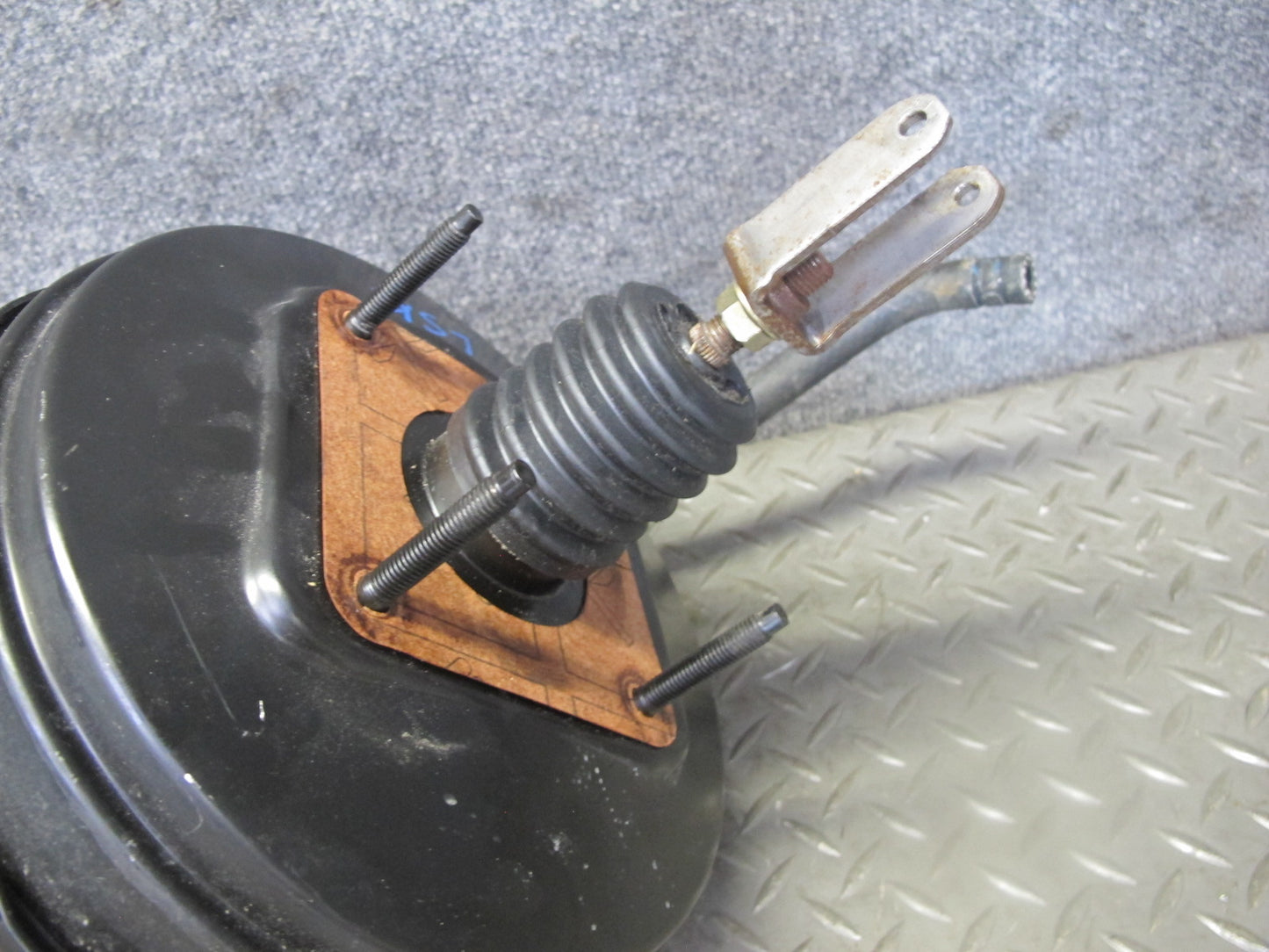 04-06 Lexus UCF30L LS430 Brake Master Cylinder Booster Fluid Reservoir OEM