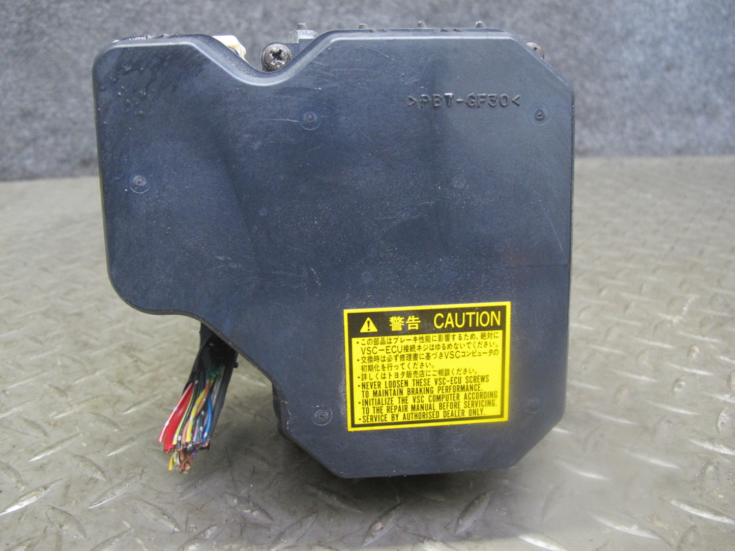 04-06 Lexus UCF30L LS430 Anti Lock Brake ABS Pump Module 44540-50040 OEM
