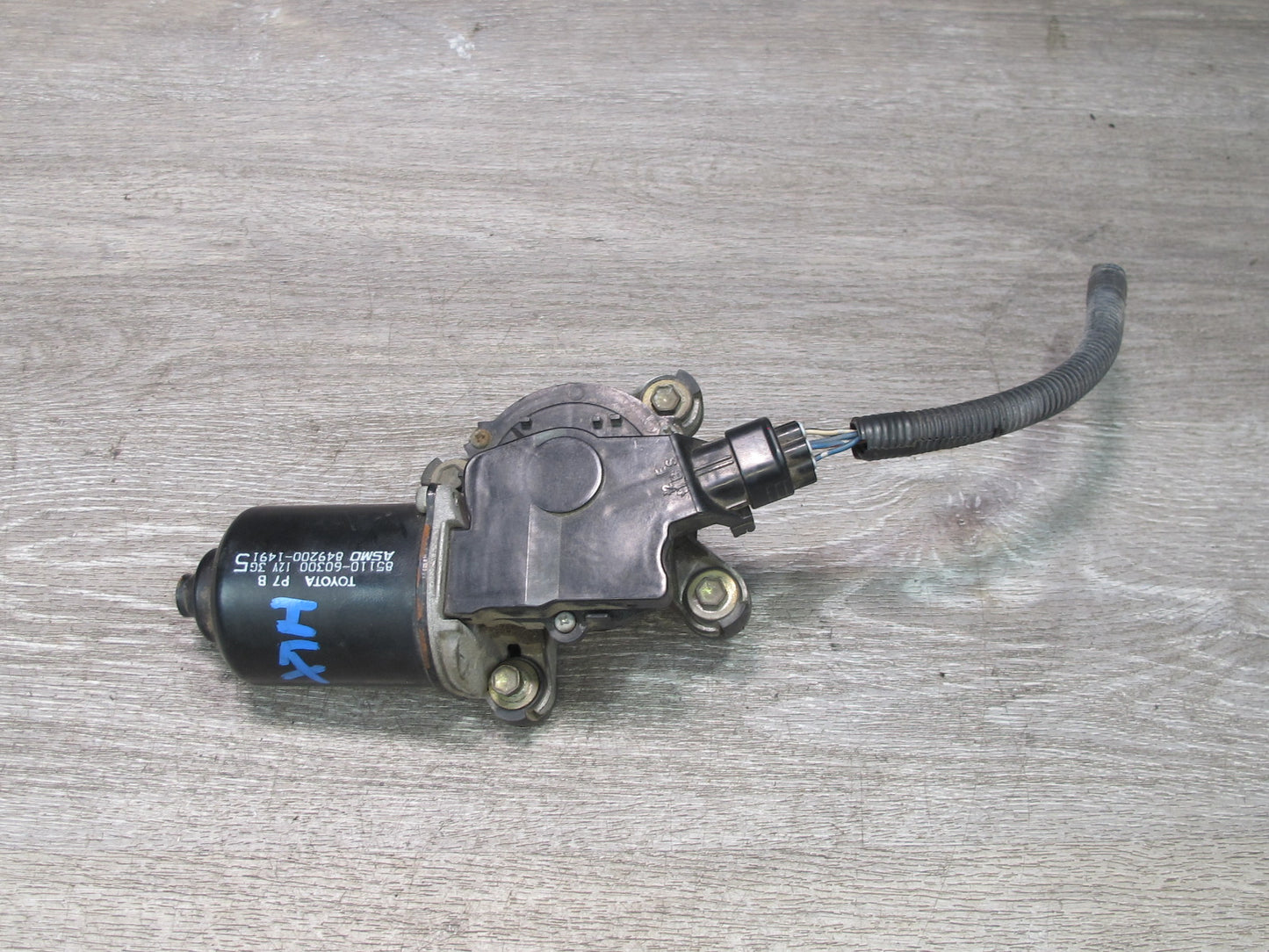 98-07 Lexus UZJ100L LX470 Front Windshield Wiper Transmission Linkage W/ Motor