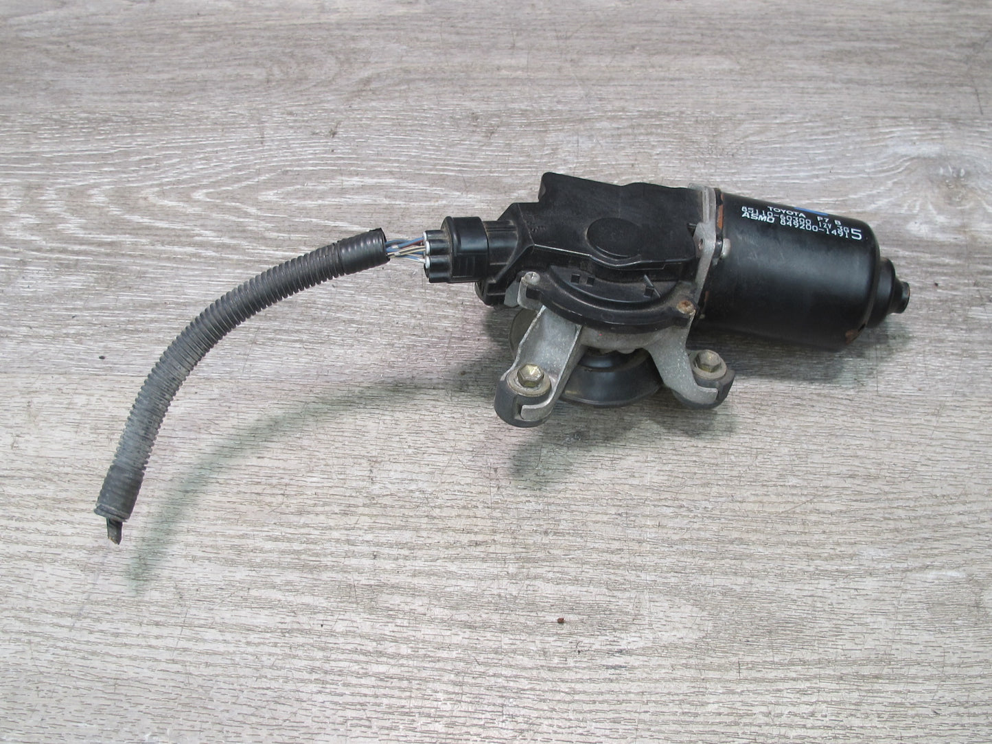 98-07 Lexus UZJ100L LX470 Front Windshield Wiper Transmission Linkage W/ Motor