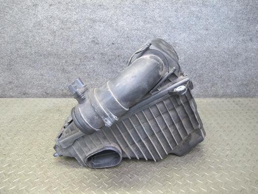 2003-2006 Porsche Cayenne 955 Turbo Left Air Intake Cleaner Filter Box w Sensor