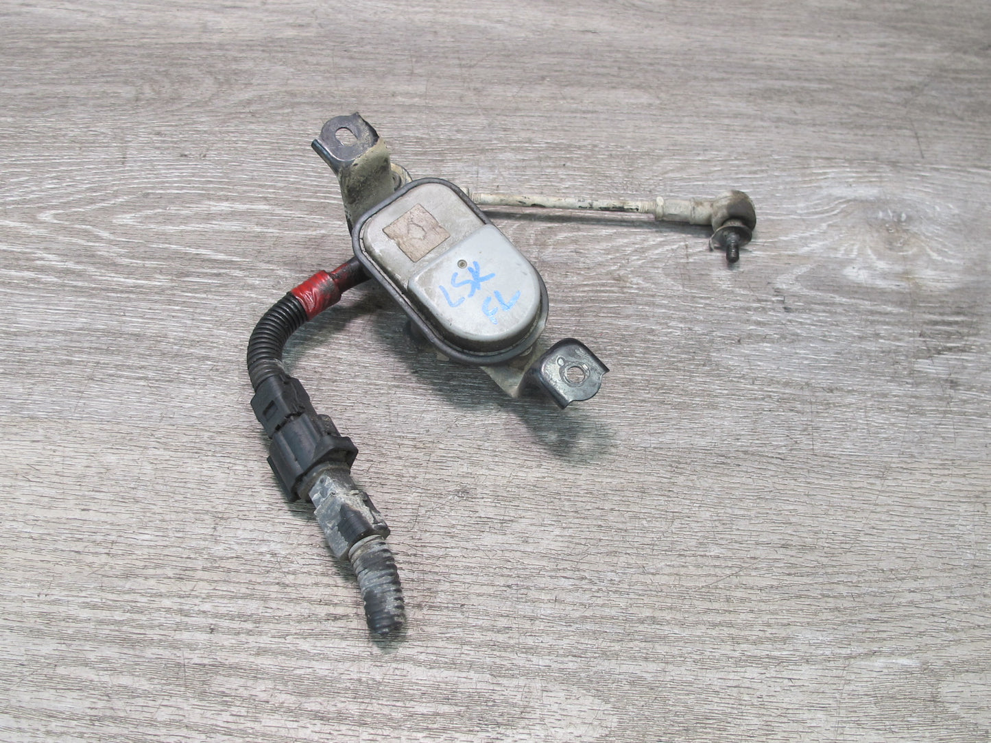 01-06 Lexus UCF30L LS430 Front Left Driver Suspension Height Level Sensor OEM