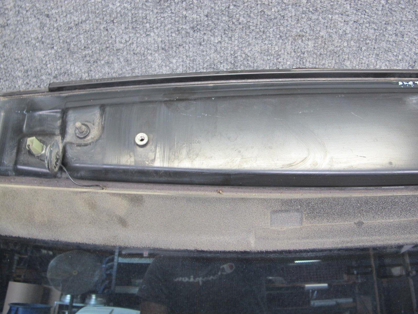 2003-2010 Porsche Cayenne 955 Rear Trunk Lid Liftgate Tailgate Glass Window