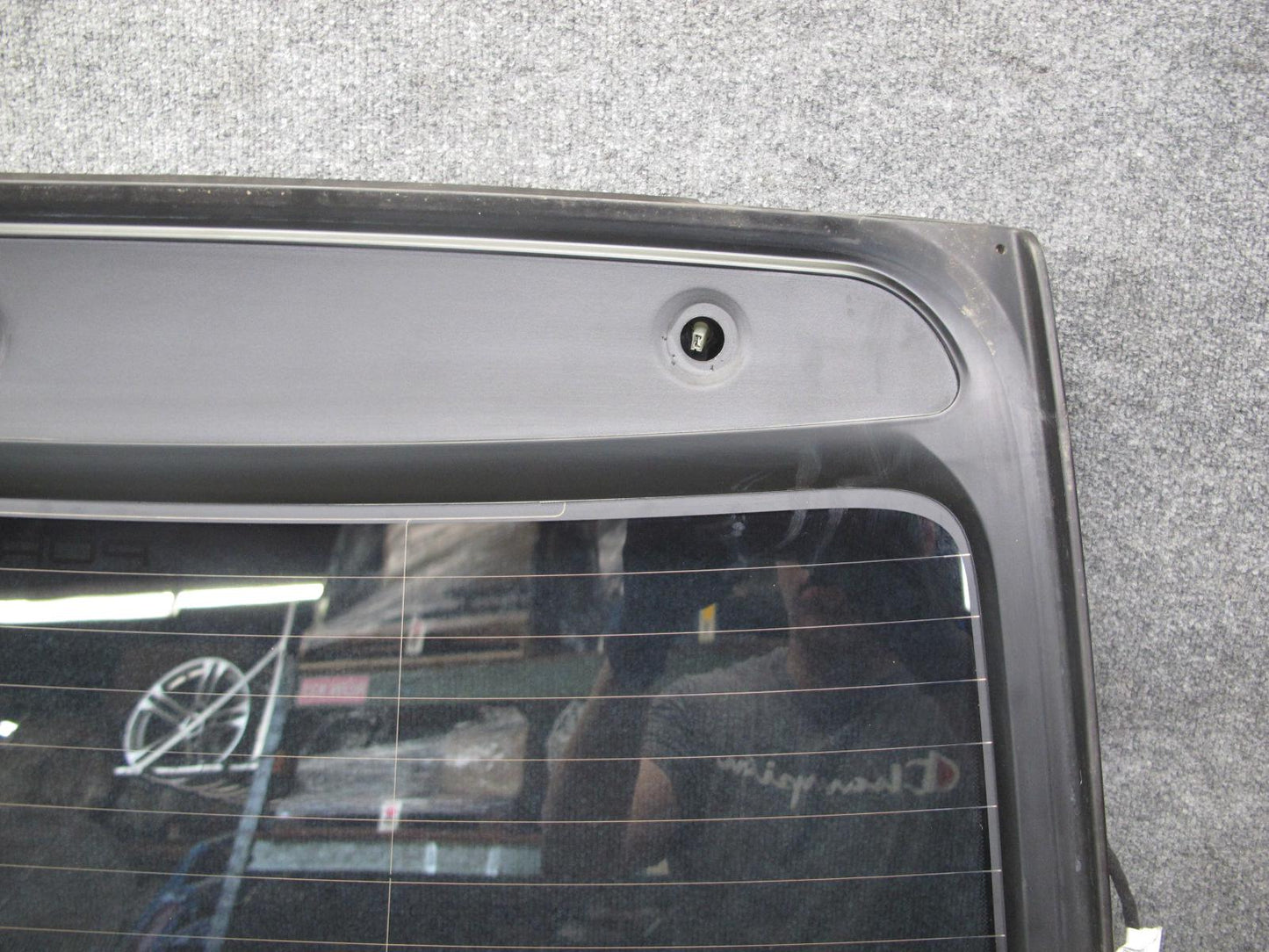 2003-2010 Porsche Cayenne 955 Rear Trunk Lid Liftgate Tailgate Glass Window