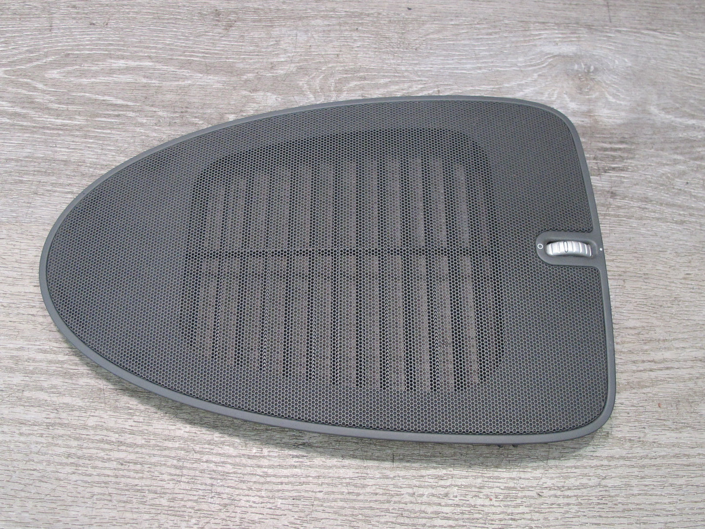 2003-2006 Porsche Cayenne 955 Dash Center Radio Speaker Trim Grille Cover