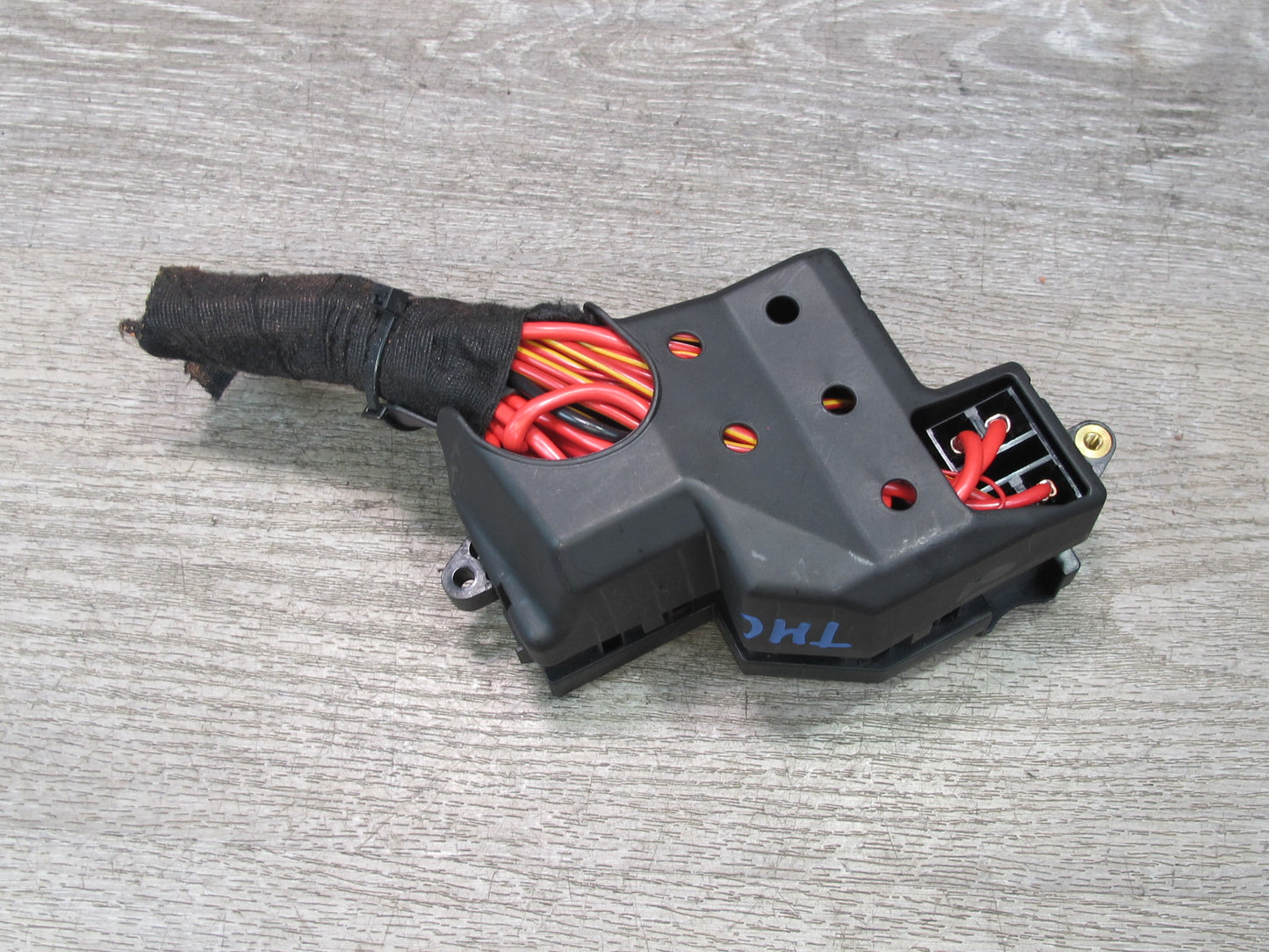 2003-2006 Porsche Cayenne 955 Dash Cabin Right Fuse Relay Box Module