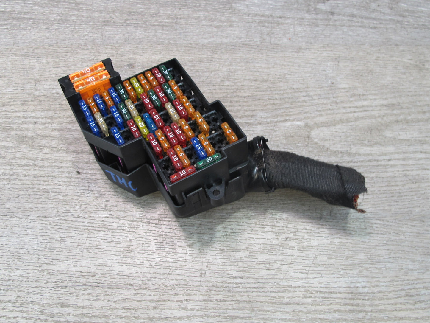 2003-2006 Porsche Cayenne 955 Dash Cabin Right Fuse Relay Box Module
