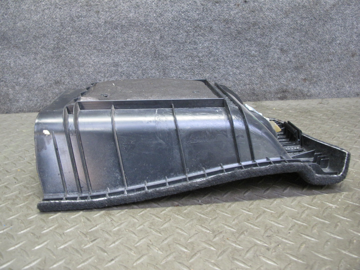 2014-2018 BMW F15 X5 Rear Right Trunk Carpet Trim Cover Panel 7284328