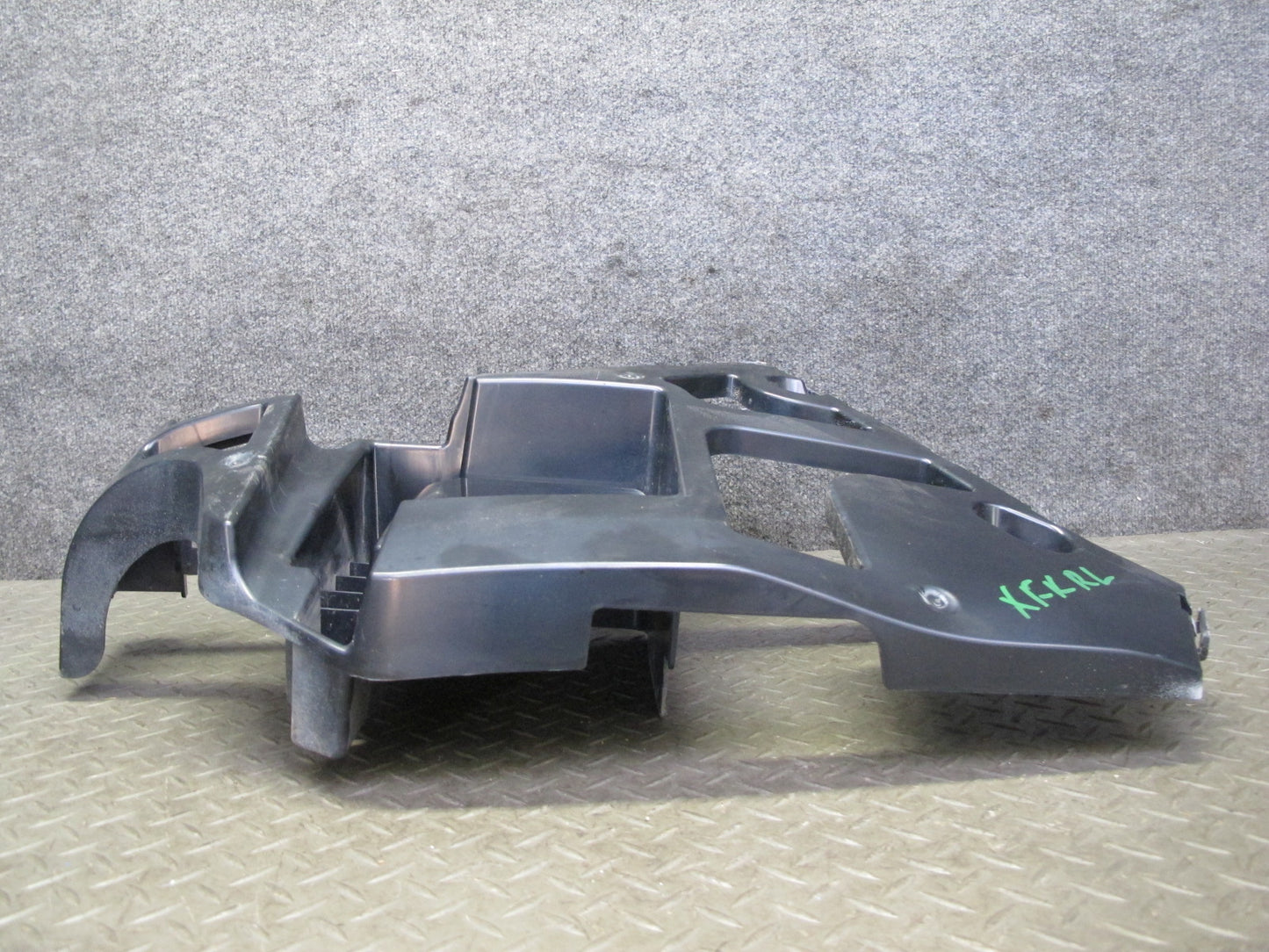 2014-2018 BMW F15 X5 Rear Left Bumper Mount Bracket Support 7294721