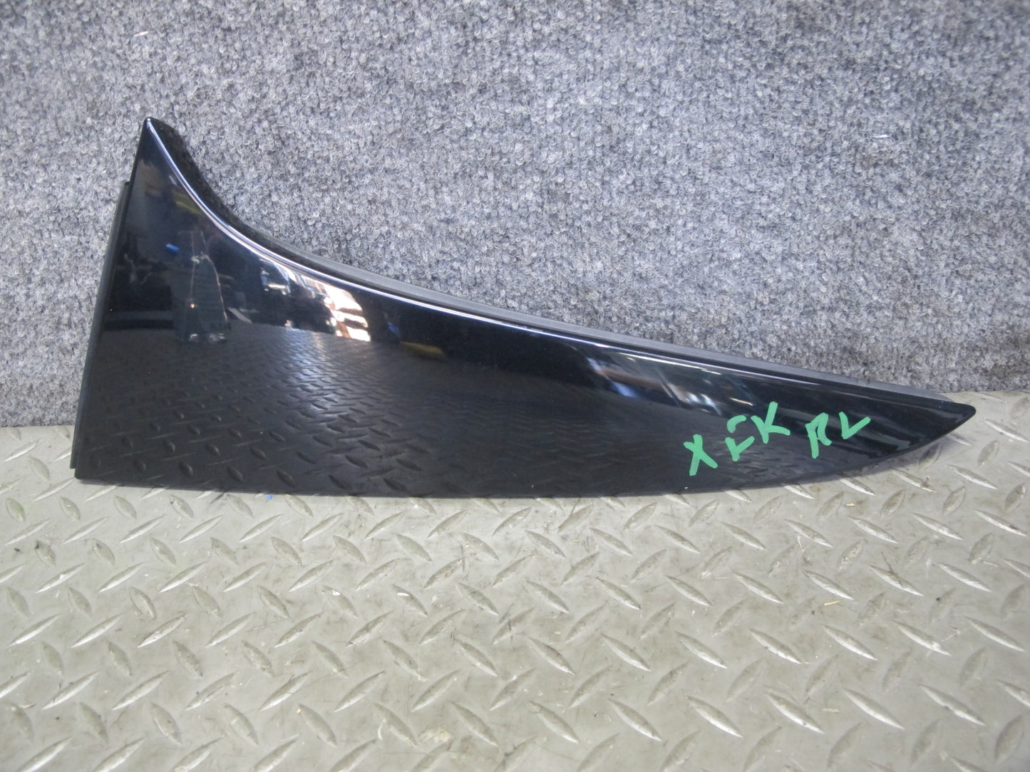 2014-2018 BMW F15 X5 Rear Trunk Lid Liftgate Spoiler Side Trim Molding Set of 2