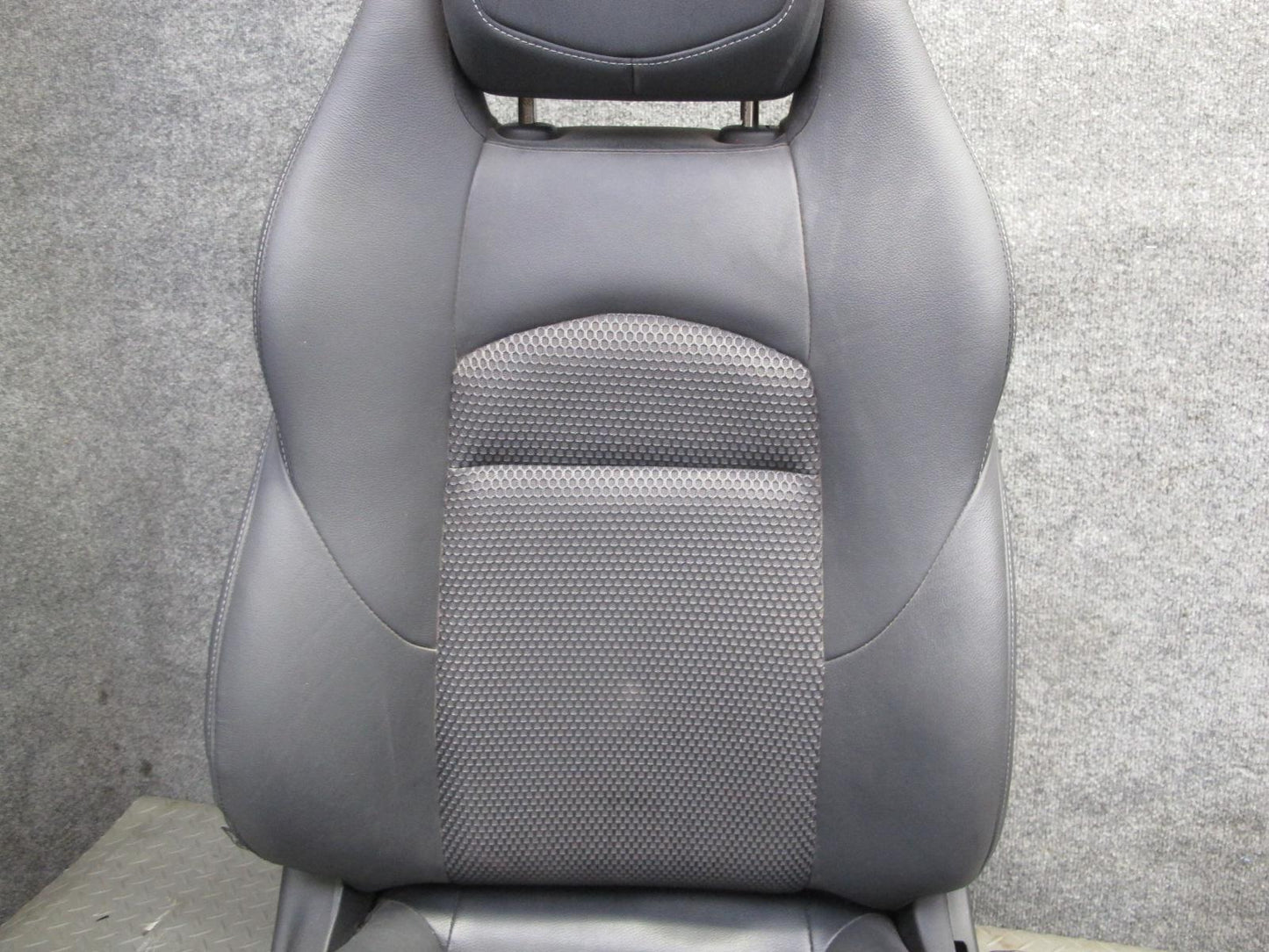 10-19 Nissan Z34 370Z Convertible Set of 2 Left & Right Leather Seat Black OEM