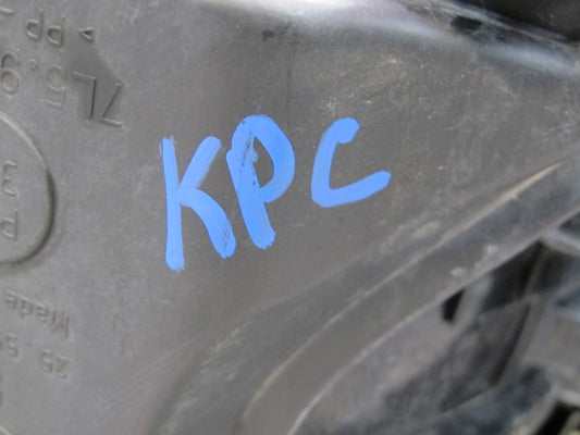 2003-2006 Porsche Cayenne 955 Rear Left Tail Light Lamp