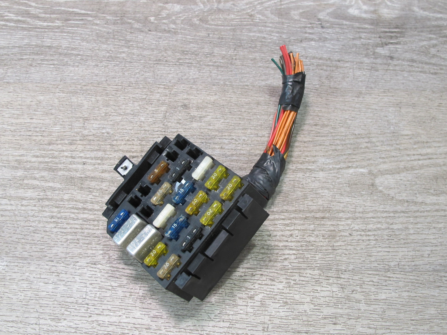 99-02 Pontiac Firebird Under Dash Fuse Relay Box Module Unit OEM
