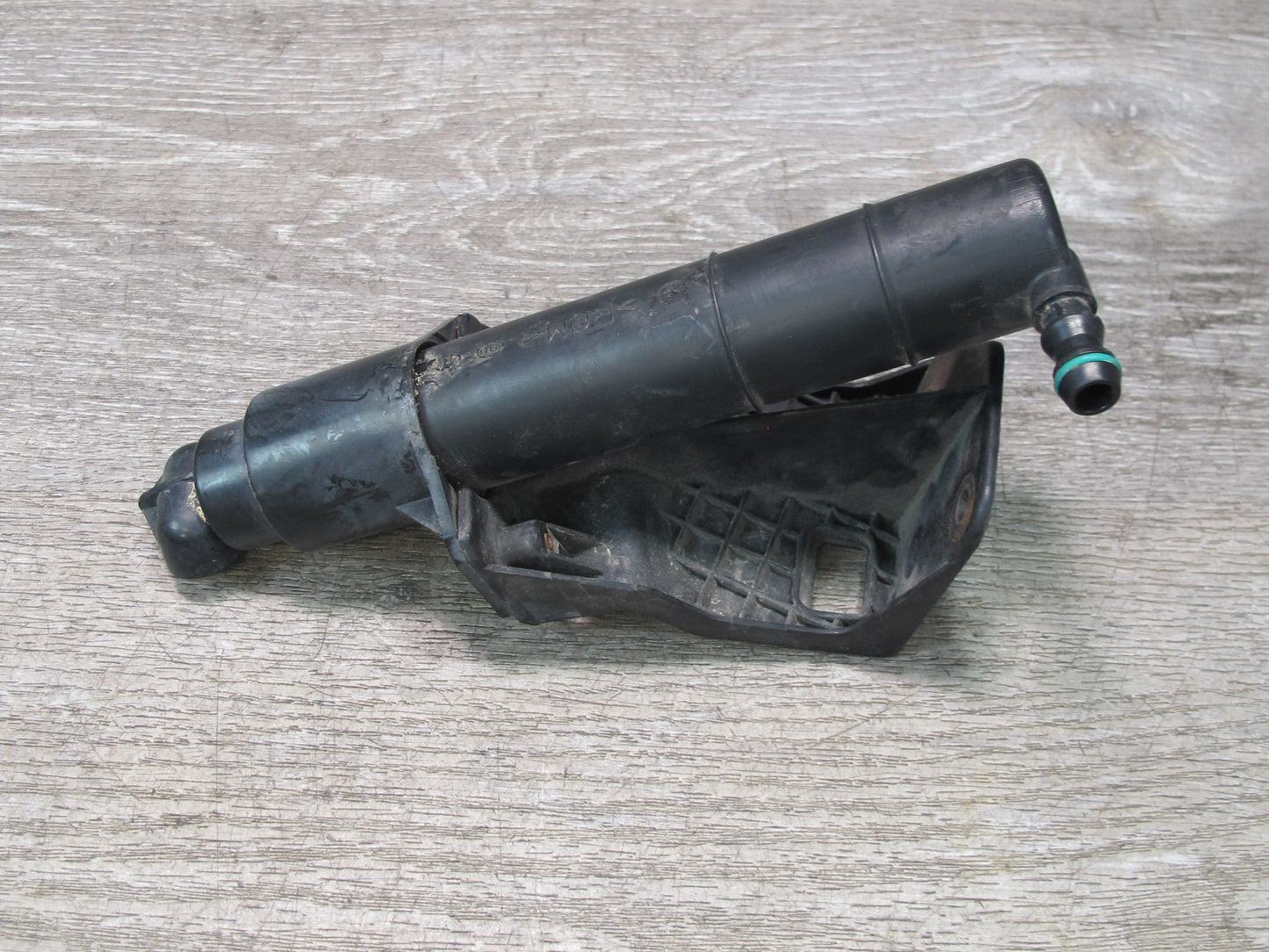 06-11 Mercedes W164 Ml-class Front Left & Right Headlight Washer Nozzle OEM