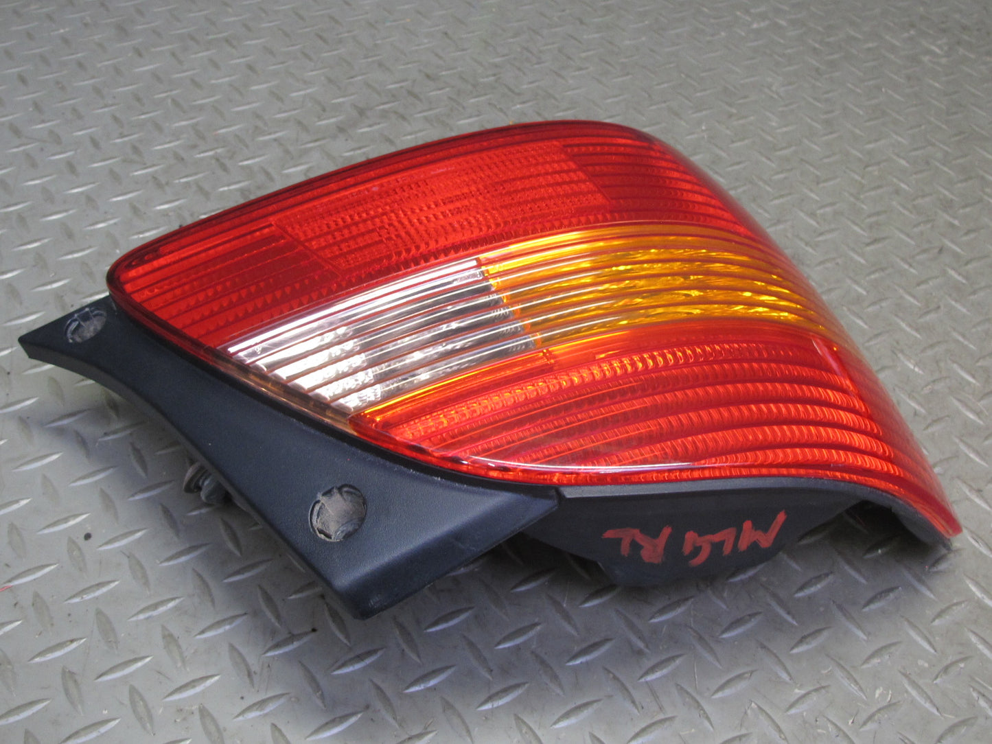 98-00 Lexus JZS160L GS300 GS400 Set of 4 Rear Inner & Outer Tail Light Lamp OEM