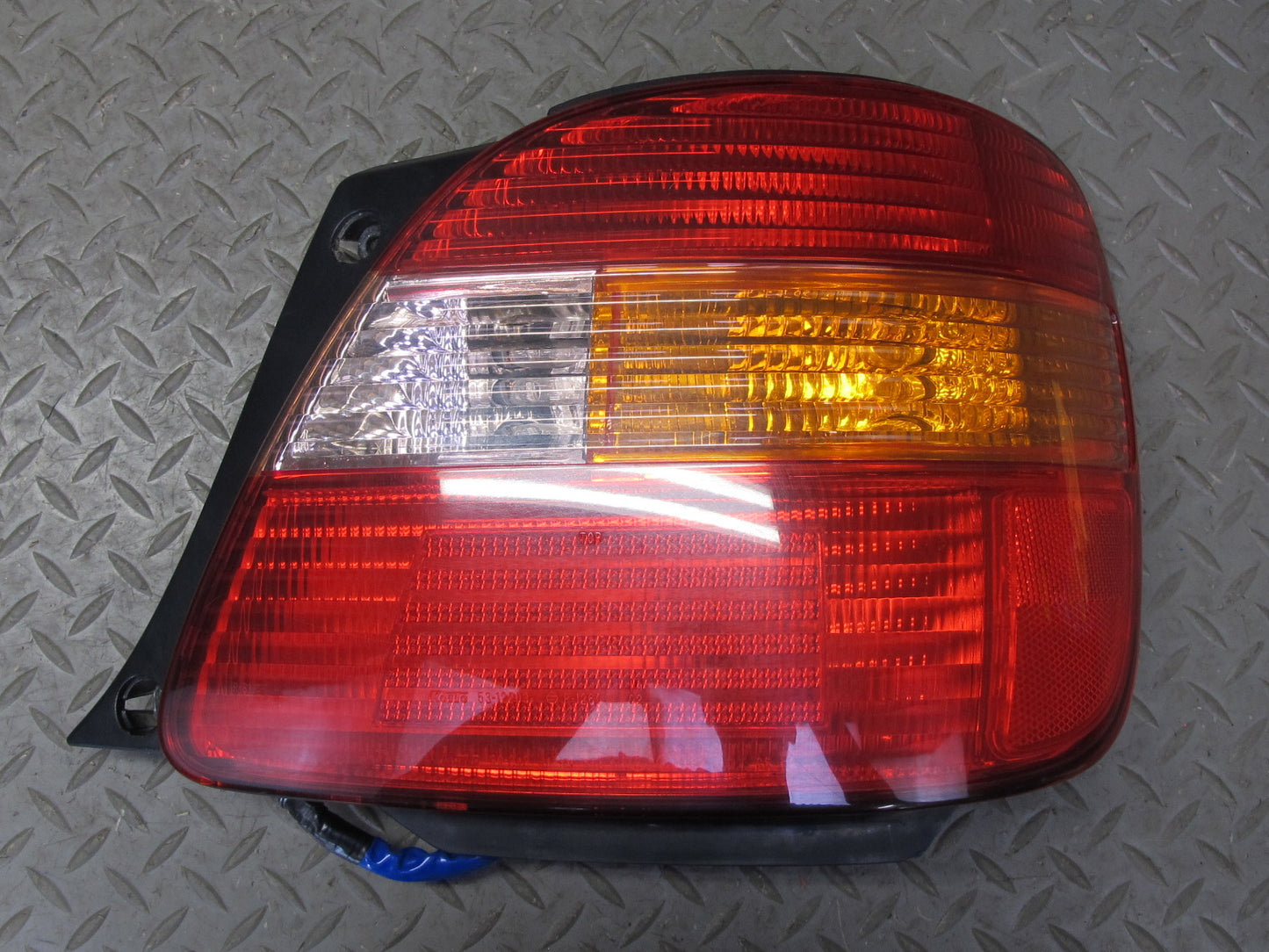 98-00 Lexus JZS160L GS300 GS400 Set of 4 Rear Inner & Outer Tail Light Lamp OEM