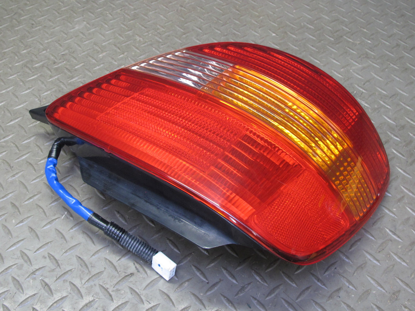 98-00 Lexus JZS160L GS300 GS400 Set of 4 Rear Inner & Outer Tail Light Lamp OEM