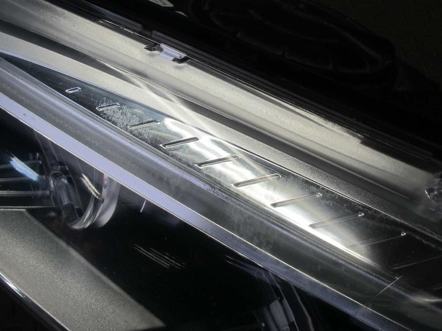 2014-2018 BMW F15 X5 Front Left Xenon Adaptive Headlight Lamp w Ballast 7399119