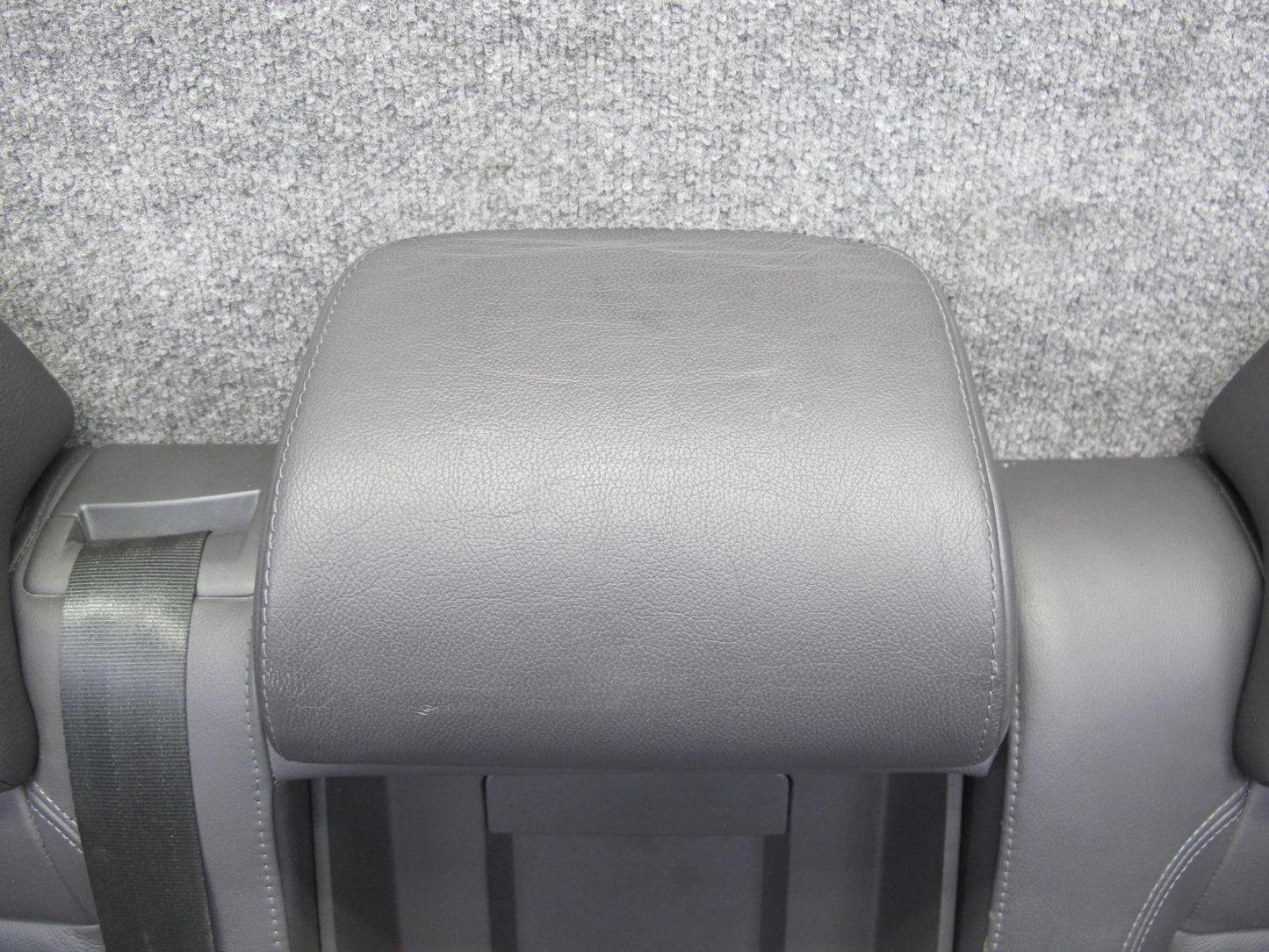 2008 VW Golf MK5 R32 2-DOOR Front & Rear Sport Seat Set Leather Anthracite OEM