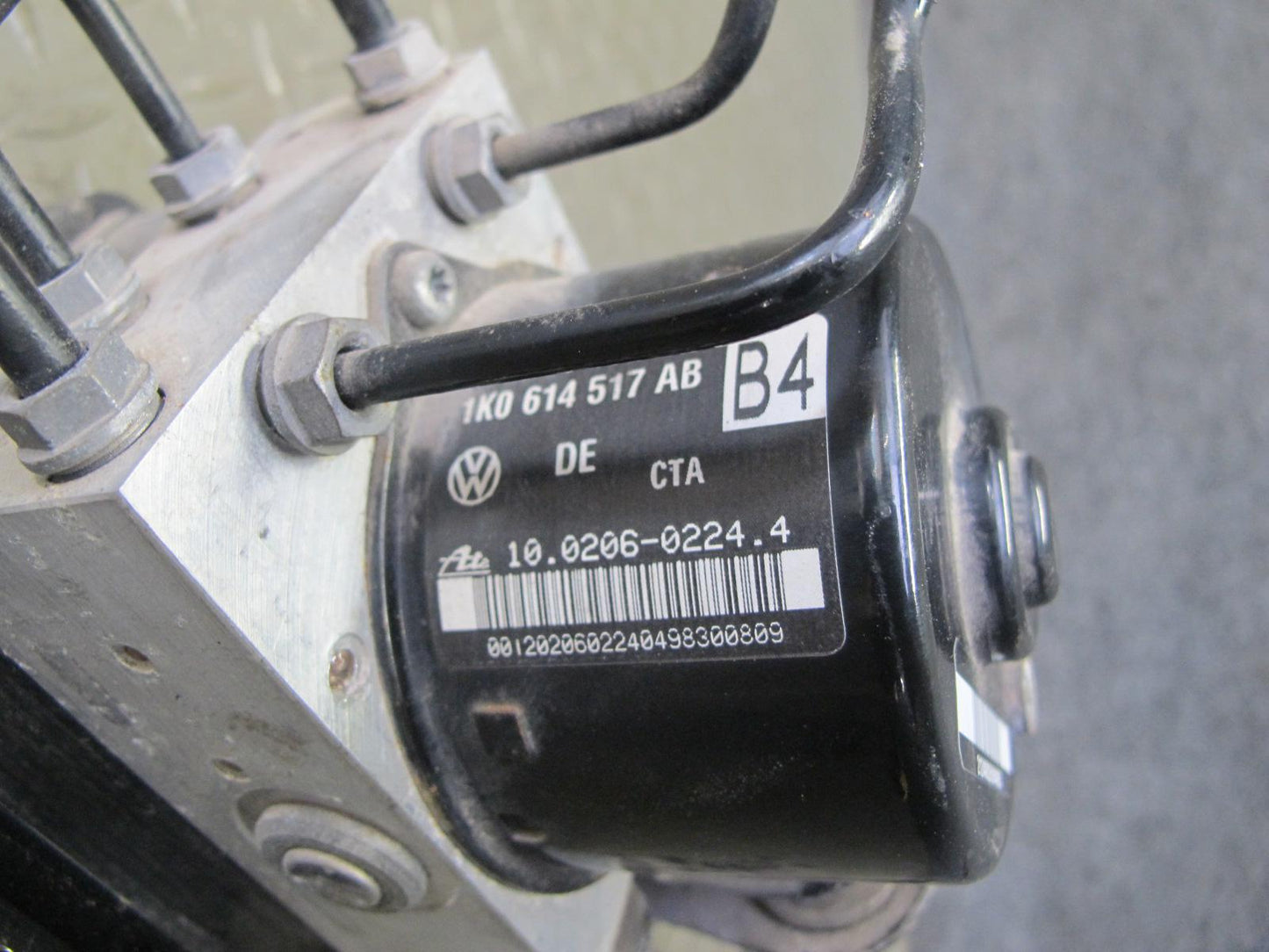 2008 VW Golf R32 VR6 3.2L AWD Anti Lock Brake ABS Pump Module 1K0614517AB OEM