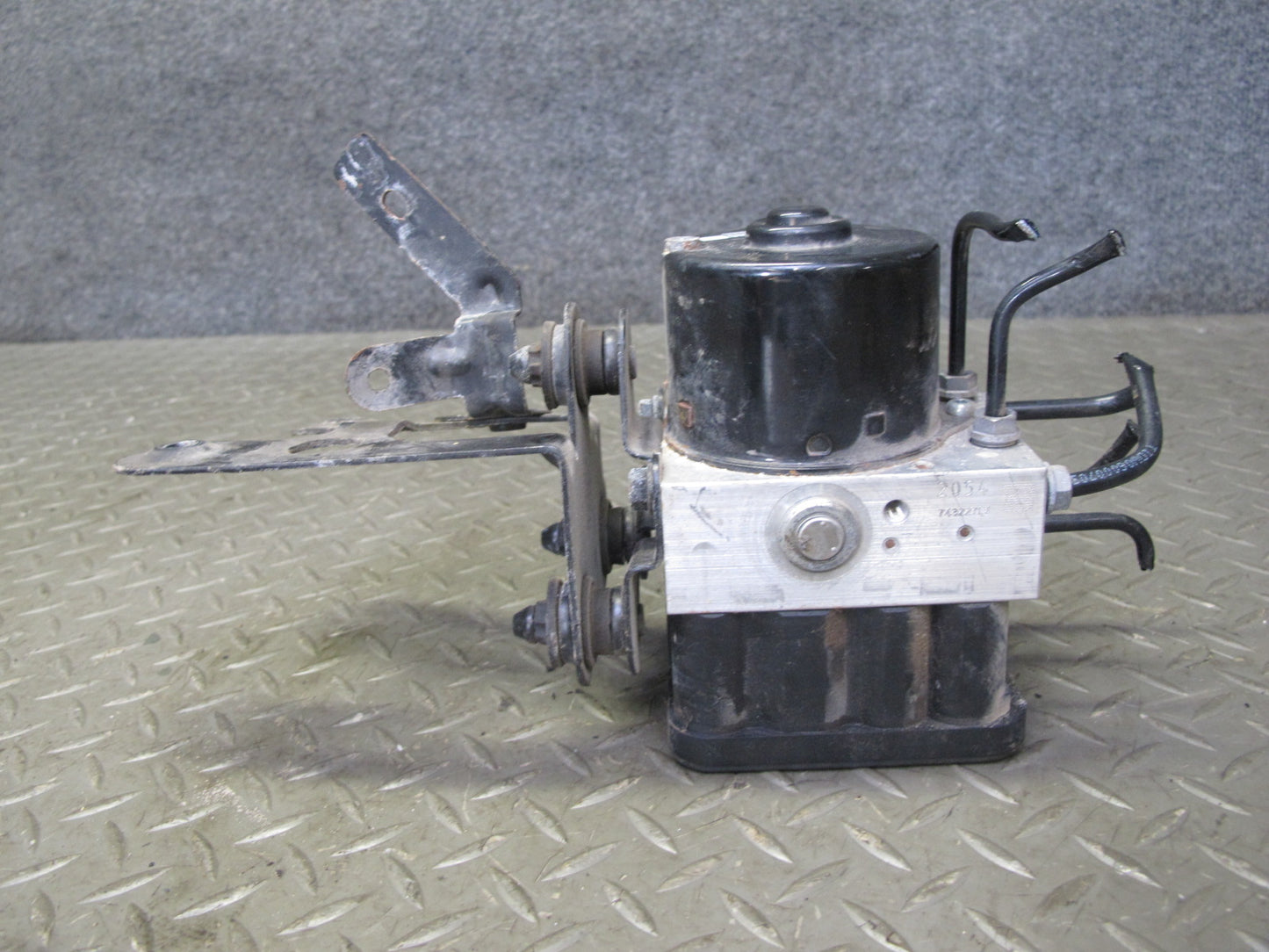 2008 VW Golf R32 VR6 3.2L AWD Anti Lock Brake ABS Pump Module 1K0614517AB OEM