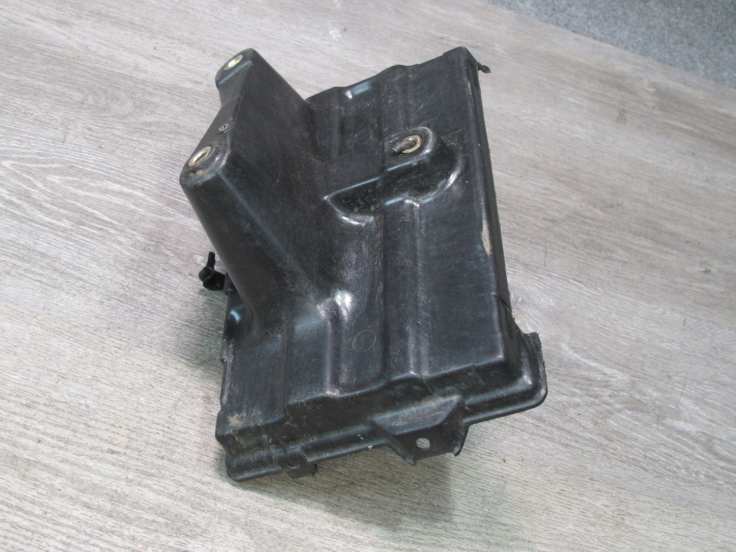 98-05 Lexus JZS160L GS400 GS300 Battery Tray Base Holder Bracket 74431-30150 OEM