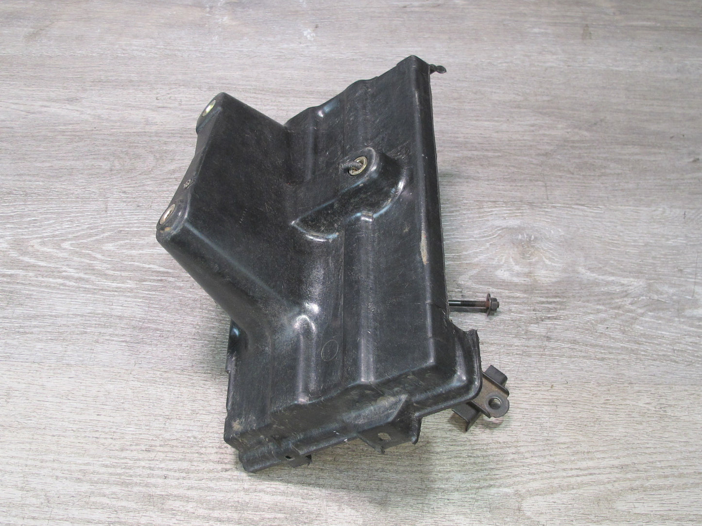 98-05 Lexus JZS160L GS400 GS300 Battery Tray Base Holder Bracket 74431-30150 OEM