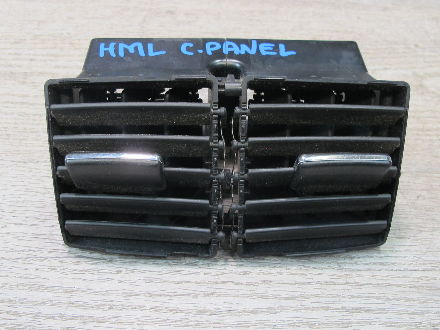 06-11 Mercedes W164 Ml-class Front Dash & Rear Center Console Air Vent Set OEM